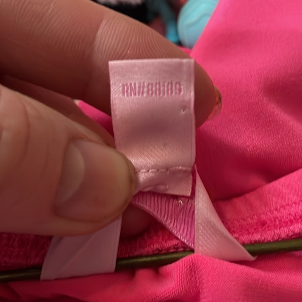 Lilly Pulitzer XXS Pink Romper - Picture 4 of 4